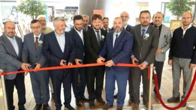 KÜTAHYA'DA GÖREV YAPAN HATTAT 4 DİN GÖREVLİSİ ESERLERİNİ SERGİLEDİ