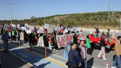 DPÜ ÖĞRENCİLERİ, FİLİSTİN'DE YAŞANAN ŞİDDET OLAYLARINI PROTESTO ETTİ
