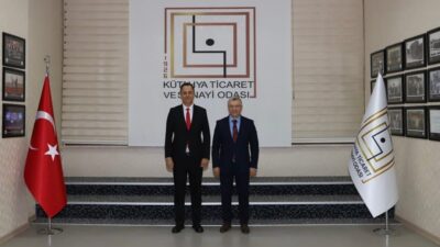 HÜSEYİN FEYYAZ EBEOĞLUGİL, KUTSO GENEL SEKRETERİ OLDU  (SOLDA)