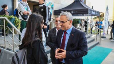 KÜTAHYA BELEDİYE BAŞKANI ALİM IŞIK'TAN ÖĞRENCİLERE HOŞ GELDİNİZ MESAJI