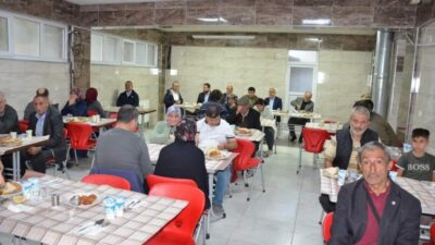 KAYMAKAM SEYMAN, ENGELLİLER DERNEĞİ ÜYELERİYLE BİR ARAYA GELDİ