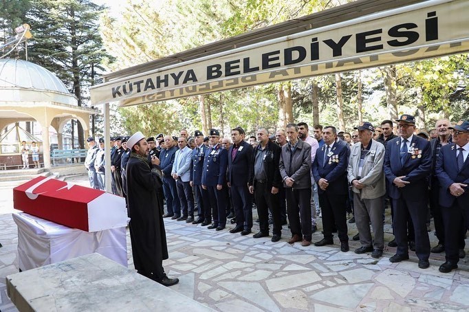 Kıbrıs gazisi Ömer Güner ebediyete uğurlandı