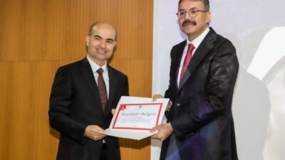 KÜTAHYA TEKNOKENT GENEL MÜDÜRÜ ÖZ, HAKKÂRİ’DEKİ SÖYLEŞİYE KONUŞMACI OLARAK KATILDI