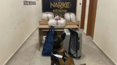 KÜTAHYA’DA 17 KİLO UYUŞTURUCU ELE GEÇİRİLDİ:  2 ŞÜPHELİ TUTUKLANDI