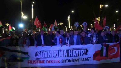 KÜTAHYA'DA FİLİSTİN'E DESTEK SİYONİZME LANET MİTİNGİ