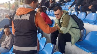 KÜTAHYA’DA MAÇ SEYİRCİLERİ KAÇAKÇILIK VE TEFECİLİK KONULARINDA BİLGİLENDİRİLDİ