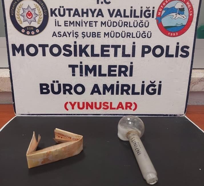 KÜTAHYA’DA MOTOSİKLETLİ ŞANSIN ÜZERİNDE