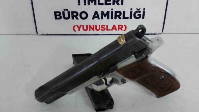KÜTAHYA’DA YUNUS TİMLERİ RUHSATSIZ TABANCA ELE GEÇİRDİ