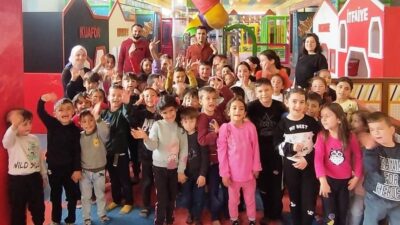 MİNİKLERİN SİNEMA KEYFİ