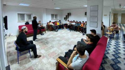 MÜFTÜ AKYOL, LİSELİ GENÇLERLE BULUŞTU