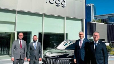 SİMAV BELEDİYESİNİN YENİ MAKAM ARACI TÜRKİYE'NİN YERLİ OTOMOBİLİ TOGG OLDU