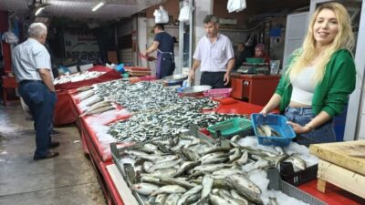 TAVŞANLI BALIK PAZARINDA HAREKETLİLİK YAŞANIYOR