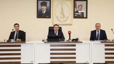 VALİ IŞIN: "AMACIMIZ HALKIMIZA DAHA KALİTELİ HİZMET SUNMAK"