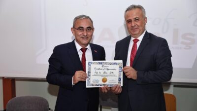 "AKILLI KENTLERE ÖRNEK ŞEHİR: KÜTAHYA" PANELİ DÜZENLENDİ