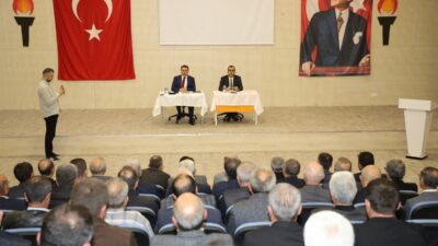 DOMANİÇ’TE MUHTARLARIN TALEPLERİNİ DİNLEDİ