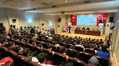 DPÜ’DE 'ORTA DOĞU’NUN DÜNÜ, BUGÜNÜ VE GELECEĞİ' KONUŞULDU