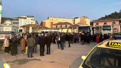 EMET’TE 44 KİŞİLİK UMRE KAFİLESİ KUTSAL TOPRAKLARA UĞURLANDI