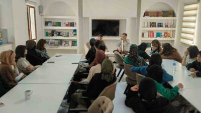 GEDİZ DİYANET GENÇLİK MERKEZİNE İLGİ HER GEÇEN GÜN ARTIYOR