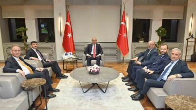 GENEL BAŞKAN YARDIMCISI HAMZA DAĞ VE KÜTAHYA HEYETİNDEN BAKAN URALOĞLU'NA