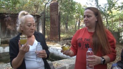 KAPLICA SUYU VE ZEYTİN YAĞI KARIŞIMI İLE DOĞAL VÜCUT KREMİ