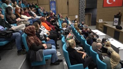 KÜTAHYA'DA 'SONBAHARDA ŞİİR VE MÜZİK' ETKİNLİĞİ