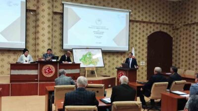 İL MÜDÜRÜ YENİAY, İL GENEL MECLİSİ BÜTÇE TOPLANTISINDA SUNUM YAPTI