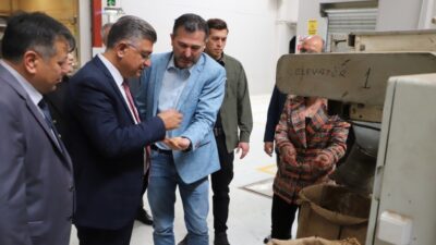 REKTÖR KIZILTOPRAK’IN TAVŞANLI’DA ÜNİVERSİTE-SANAYİ İŞ BİRLİĞİNİ ARTTIRMA TEMASLARI