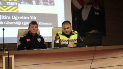 TAVŞANLI'DA LİSE VE ORTAOKUL ÖĞRENCİLERİNE “TRAFİK EĞİTİMİ” VERİLİYOR