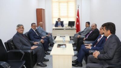 KÜTAHYA VALİSİ IŞIN MERKEZ İLÇE KÖY MUHTARLARI DERNEĞİNİ ZİYARET ETTİ