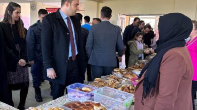 ASLANAPA’DA FİLİSTİN İÇİN HAYIR ÇARŞISI AÇILDI