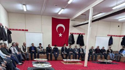 ASLANAPA’DA MUHTARLAR TOPLANTISI