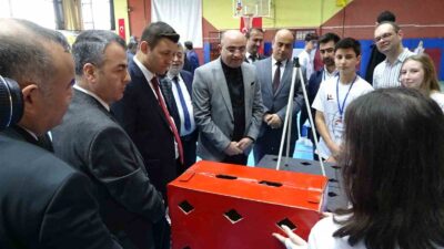 BİLİM FUARINDA PROJELER İLGİ GÖRDÜ