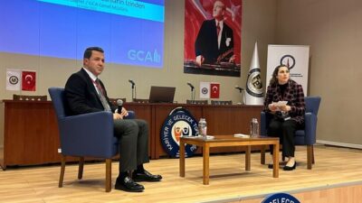 DPÜ’DE “BAŞARIYA ADIM ADIM, MEZUNLARIMIZIN İZİNDEN” BAŞLIKLI SÖYLEŞİ