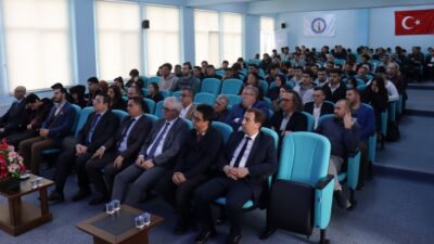 DPÜ’DE “BİR SEVDA, BİR DUA, BİR DAVADIR, BEKLENENDİR TÜRKİYE” BAŞLIKLI