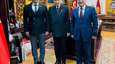 KÜTAHYA BELEDİYE BAŞKANI IŞIK, ADAYLIK BAŞVURUSUNU YAPTI