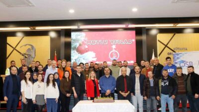 KÜTAHYA OSB MÜDÜRLÜĞÜ PERSONELLERİ, YENİ YIL BULUŞMASINDA BİR ARAYA GELDİ