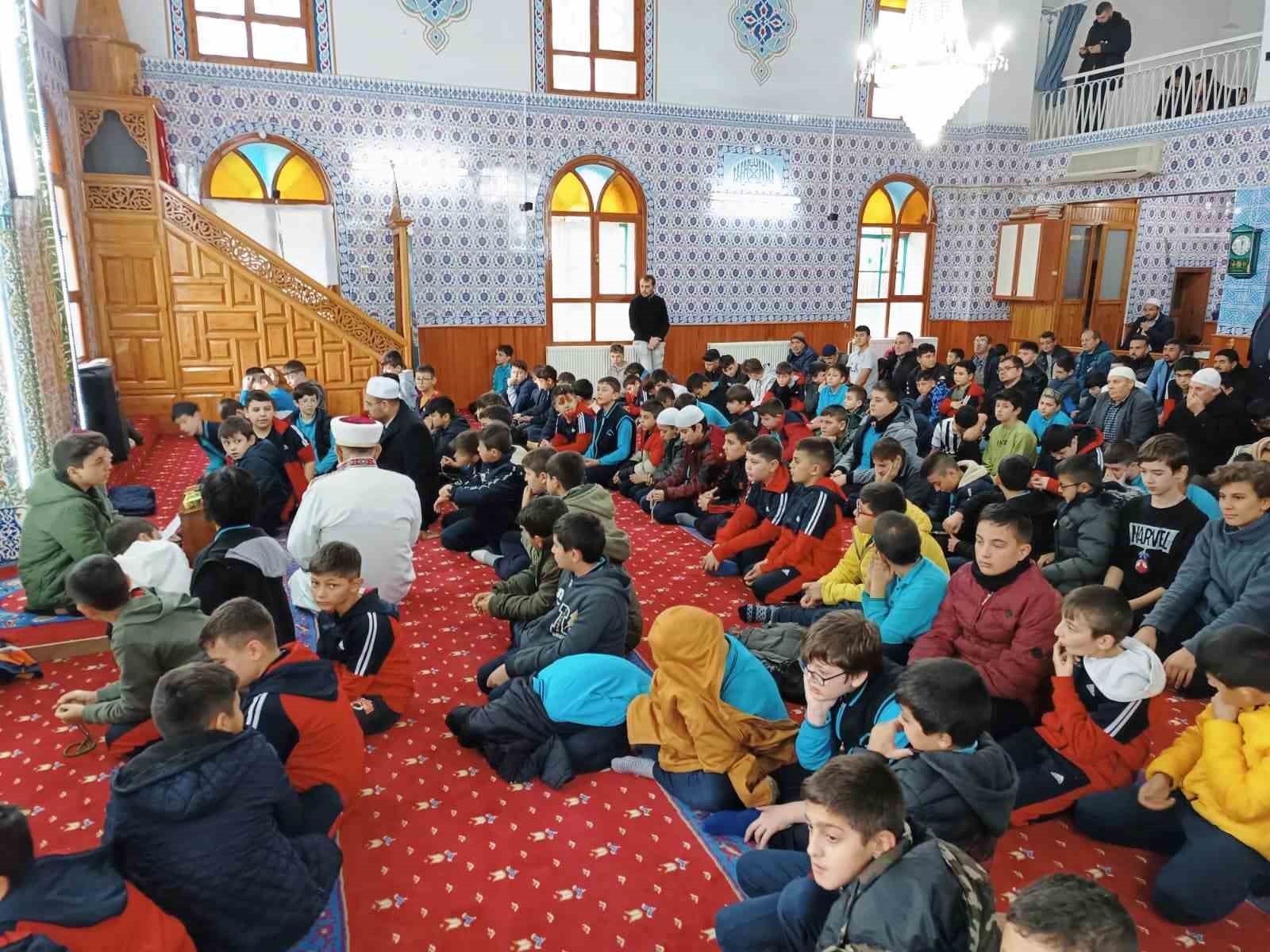 Kütahya’da cami gençlik buluşmaları