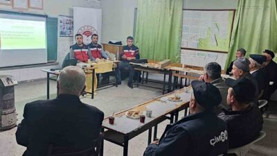 KÜTAHYA’DA ÇİFTÇİ TOPLANTISI