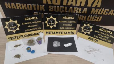 KÜTAHYA’DA EVİNDE UYUŞTURUCU SATAN ŞAHIS TUTUKLANDI