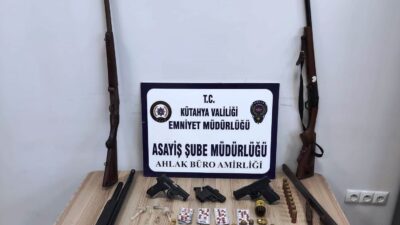 KÜTAHYA’DA FUHUŞ OPERASYONU: 8 KİŞİ GÖZALTINA ALINDI