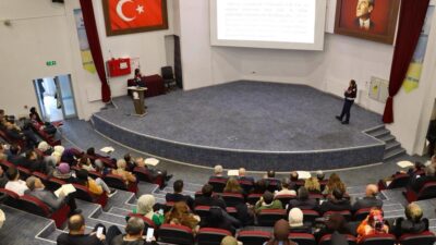 KÜTAHYA’DA OKUL MÜDÜRLERİ VE REHBER ÖĞRETMENLERE SEMİNER
