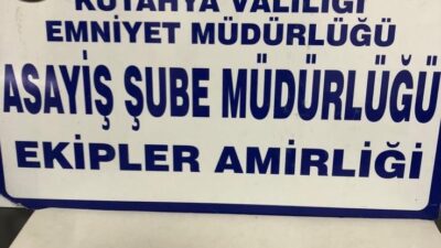 KÜTAHYA’DA POLİSİN PARK, BAHÇE VE OKUL ÇEVRESİ UYGULAMASINDA UYUŞTURUCU ELE