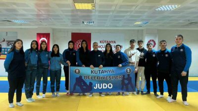 KÜTAHYALI JUDOCULAR UŞAK'TAN DERECEYLE DÖNDÜ
