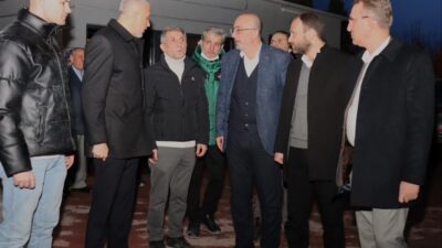 İL BAŞKANI ÖNSAY VE MİLLETVEKİLLERİNDEN YANGINDAN ETKİLENEN PORSELEN FABRİKASINA ZİYARET