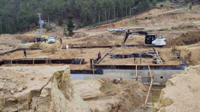 EMET SAĞLIKLI İÇME SUYUNA KAVUŞUYOR