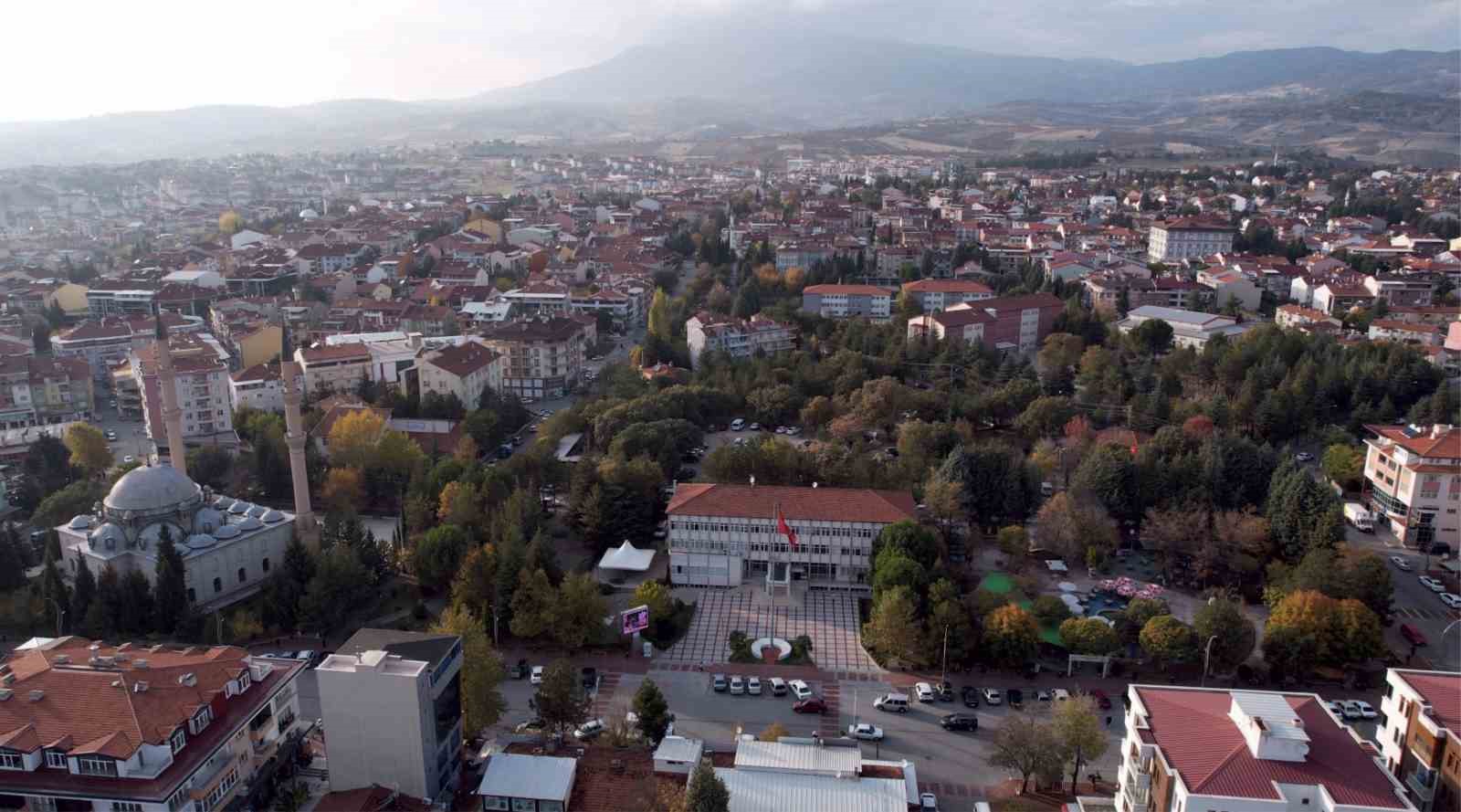 Gediz’de doğum oranı ölüm oranını geçti