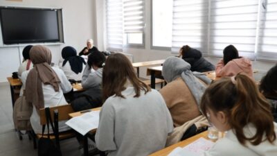 GEDİZ’DE ÖDÜLLÜ TYT DENEME SINAVININ İKİNCİSİ GERÇEKLEŞTİRİLDİ