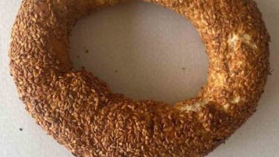 GEDİZ’DE SİMİT 10 LİRA OLDU