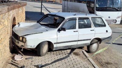 HİSARCIK’TA TRAFİK KAZASI: 1 YARALI