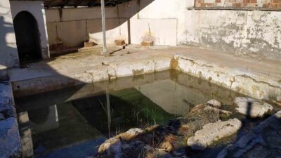 HİSARCIK’TAKİ TARİHİ ROMA HAMAMININ HALİ İÇLER ACISI